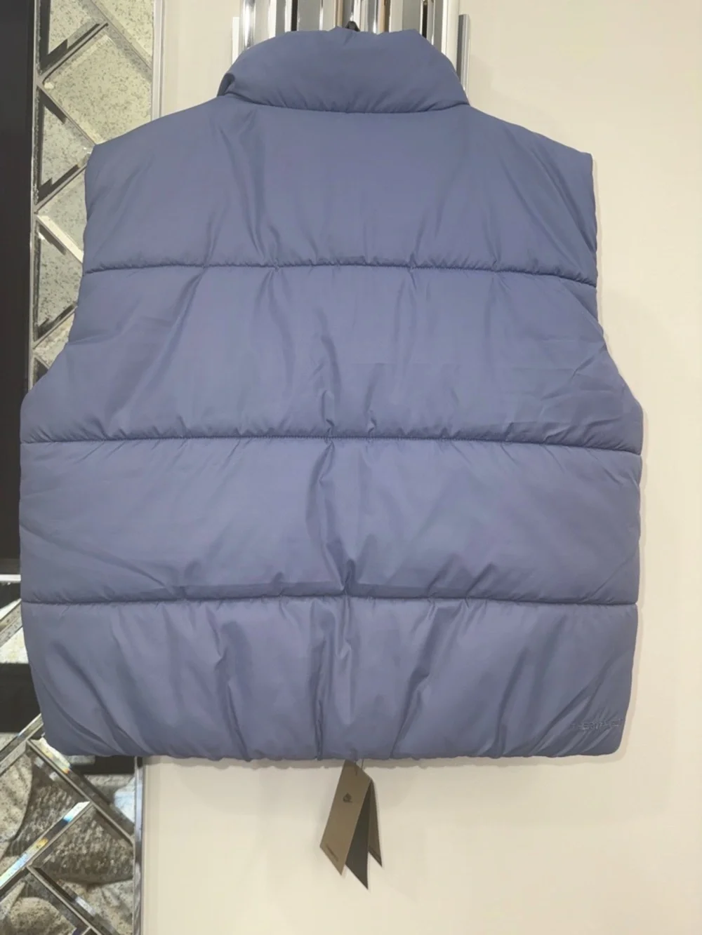 Nike sleeveless quilted